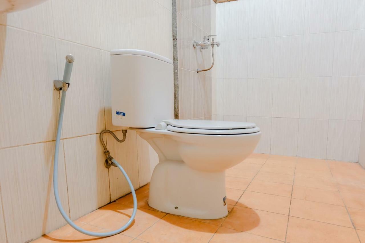 Licin Oyo 1415 Ijen Residence מראה חיצוני תמונה